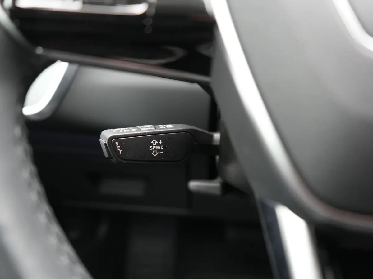 50 TFSI e Quattro PHEV 300pk Dealer O.H | Head Up | Bang & Olufsen Audio | Cruise Control | Sportstoelen Verwarmd | Apple Carplay | Navigatie | Virtual | DAB | 18"L.M |