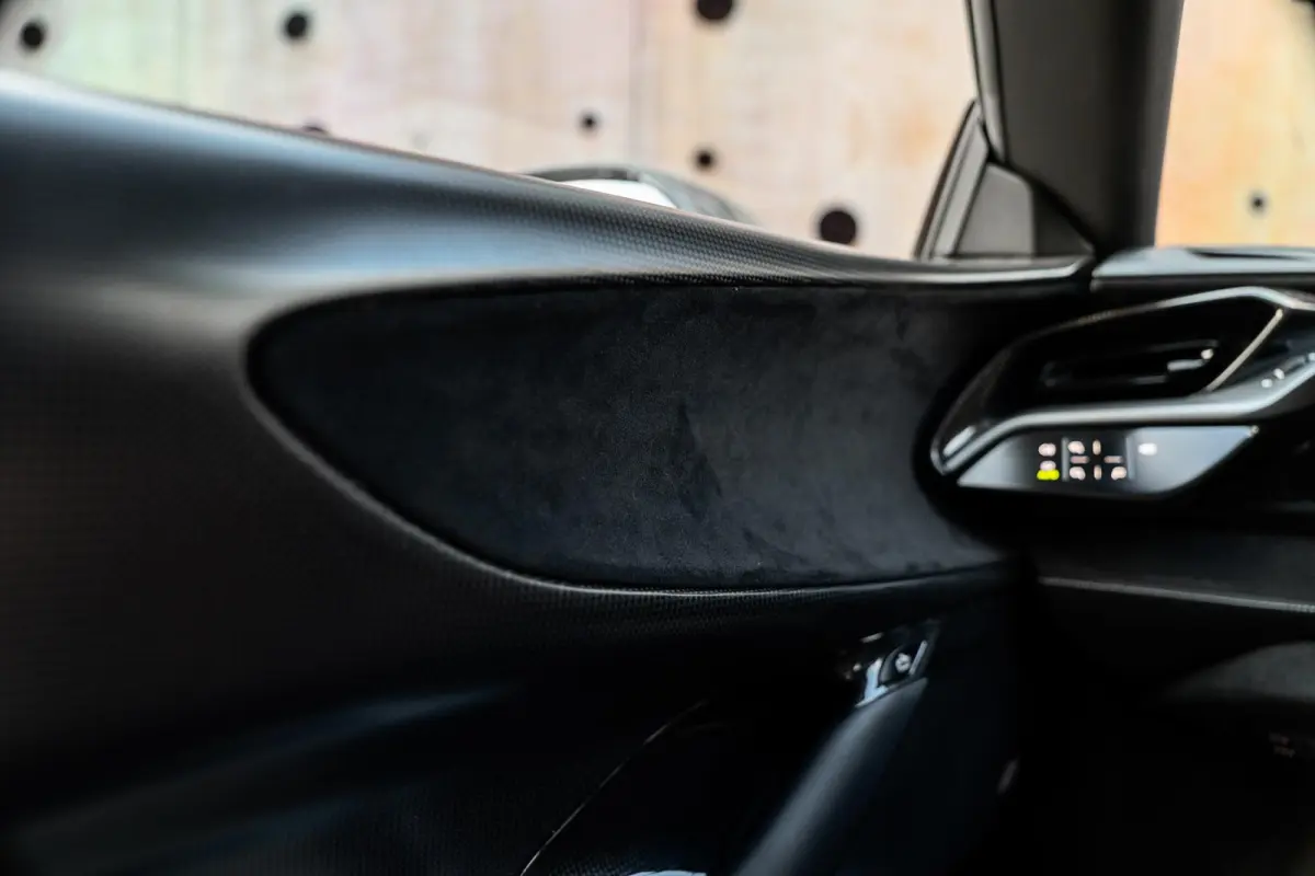 4.0 V8 | Assetto Fiorano | Carbon | Carplay | JBL | FULL PPF |