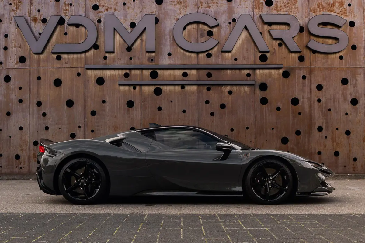 4.0 V8 | Assetto Fiorano | Carbon | Carplay | JBL | FULL PPF |