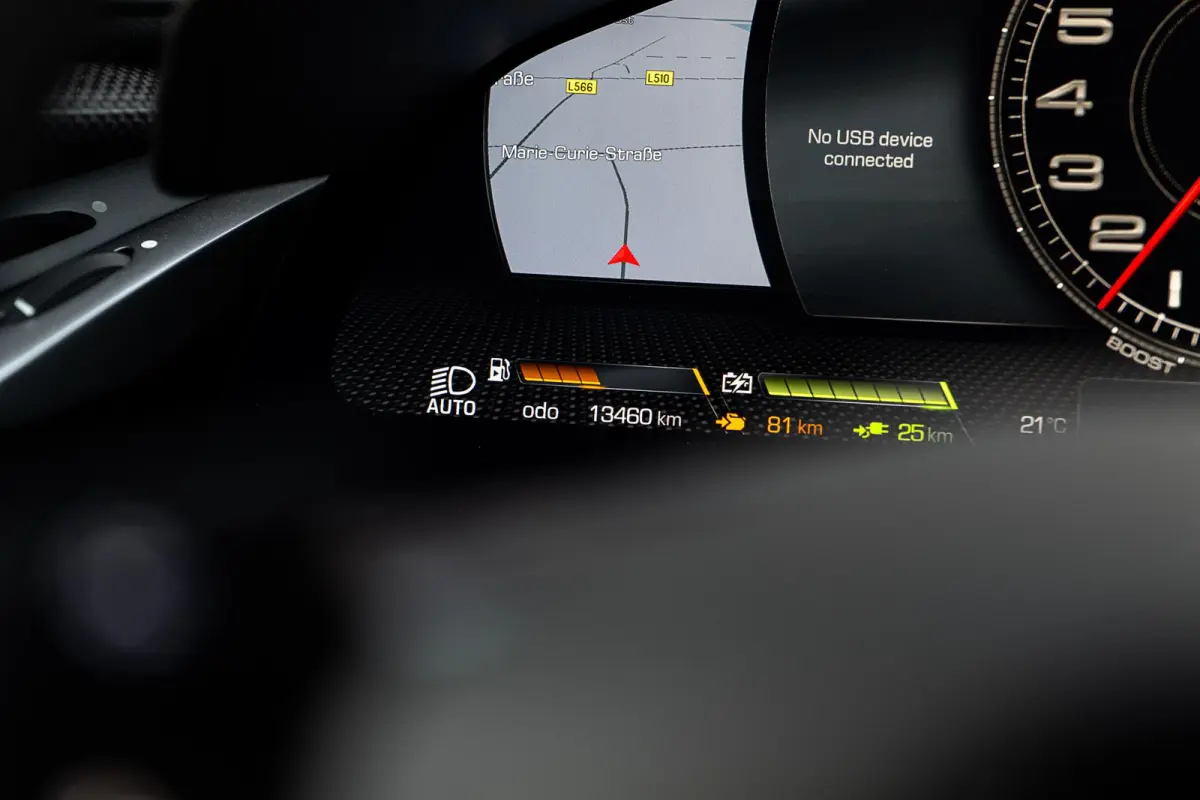 4.0 V8 | Assetto Fiorano | Carbon | Carplay | JBL | FULL PPF |