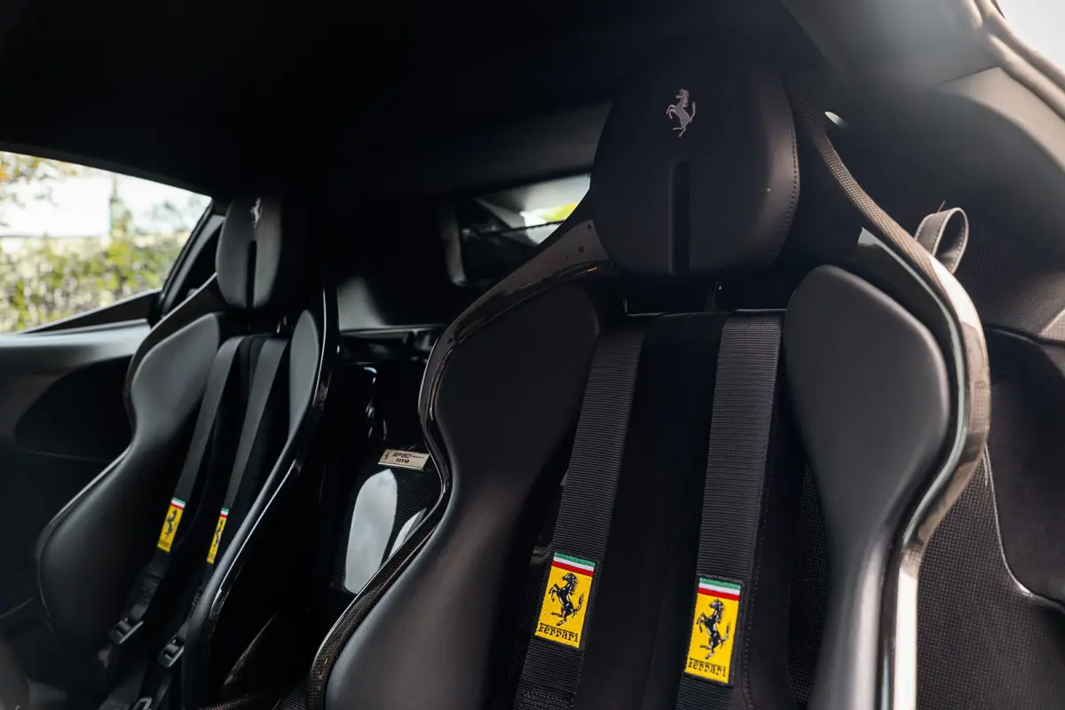 4.0 V8 | Assetto Fiorano | Carbon | Carplay | JBL | FULL PPF |