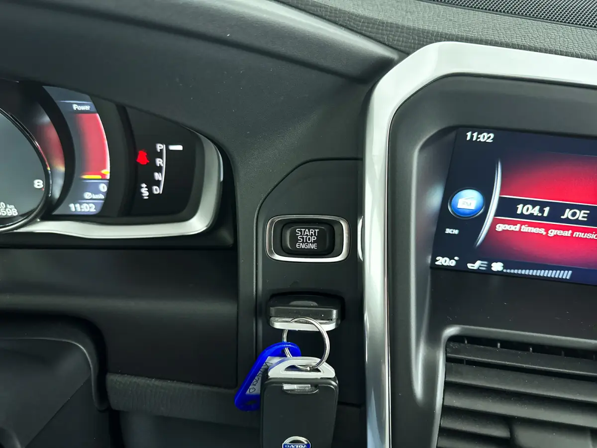 2.0 T5 FWD Ocean Race | Panoramadak | Park assist | Harman Kardon | Stoelverwarming