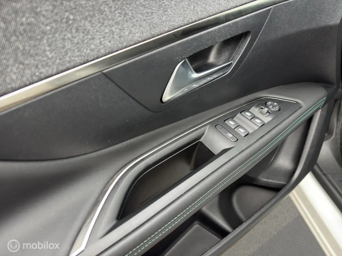 1.6 HYbrid 180 Allure Pack Business All-in prijs
