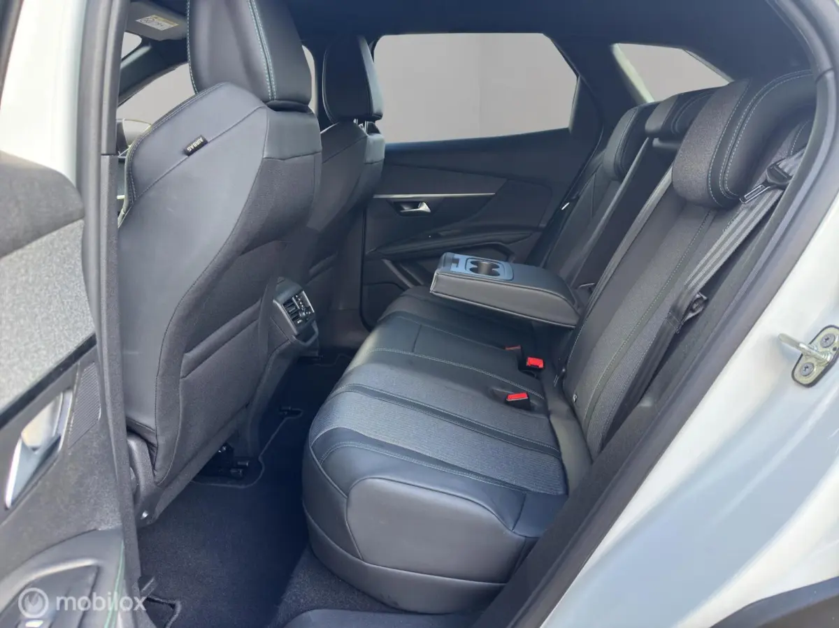 1.6 HYbrid 180 Allure Pack Business All-in prijs