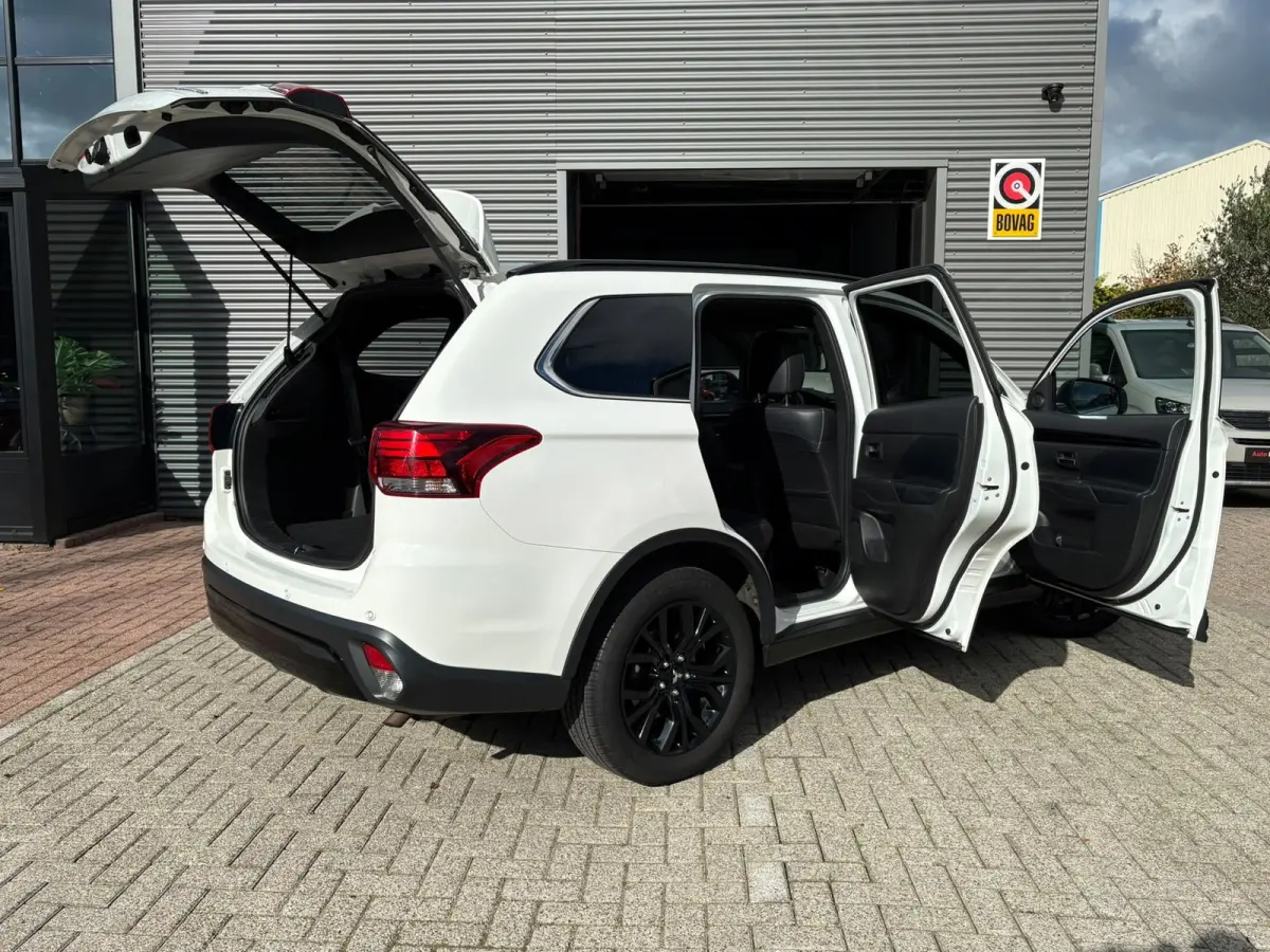 2.0 Benzine 4WD AUTOMAAT,LEER,CAMERA, 7 persoons