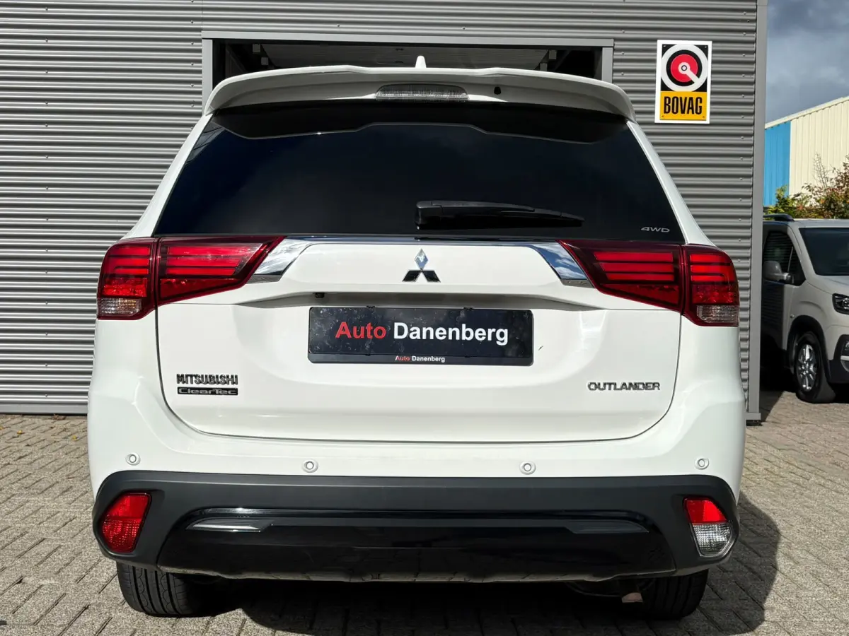 2.0 Benzine 4WD AUTOMAAT,LEER,CAMERA, 7 persoons