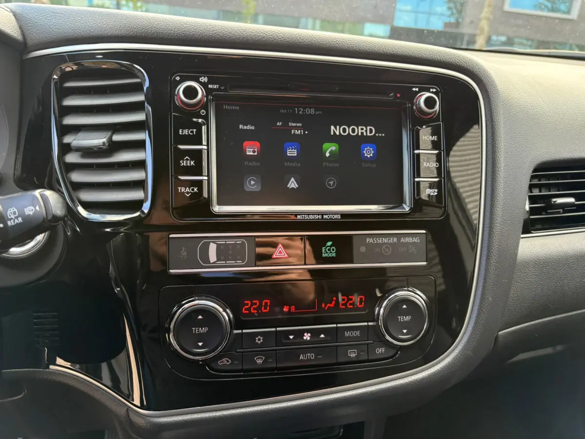 2.0 Benzine 4WD AUTOMAAT,LEER,CAMERA, 7 persoons