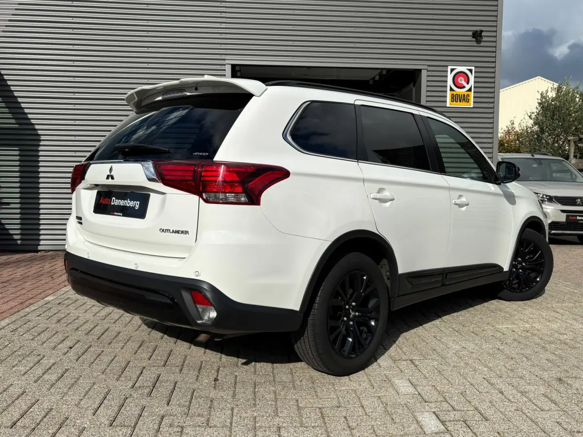 2.0 Benzine 4WD AUTOMAAT,LEER,CAMERA, 7 persoons