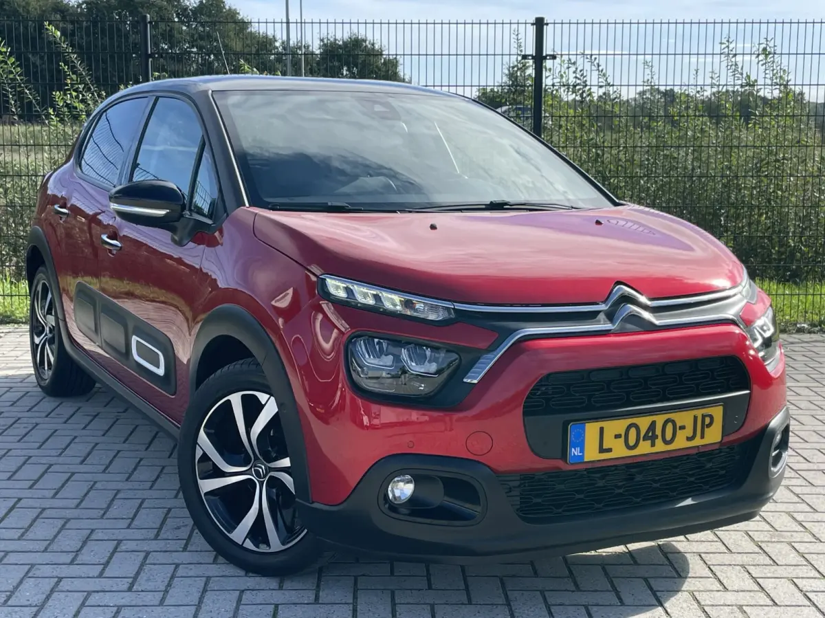 1.2 PureTech Shine | Camera | PDC | Carplay | Navi |