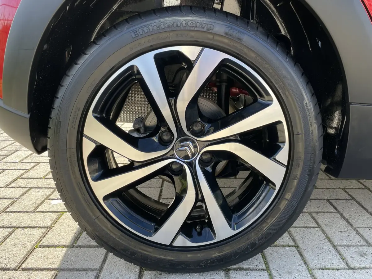 1.2 PureTech Shine | Camera | PDC | Carplay | Navi |