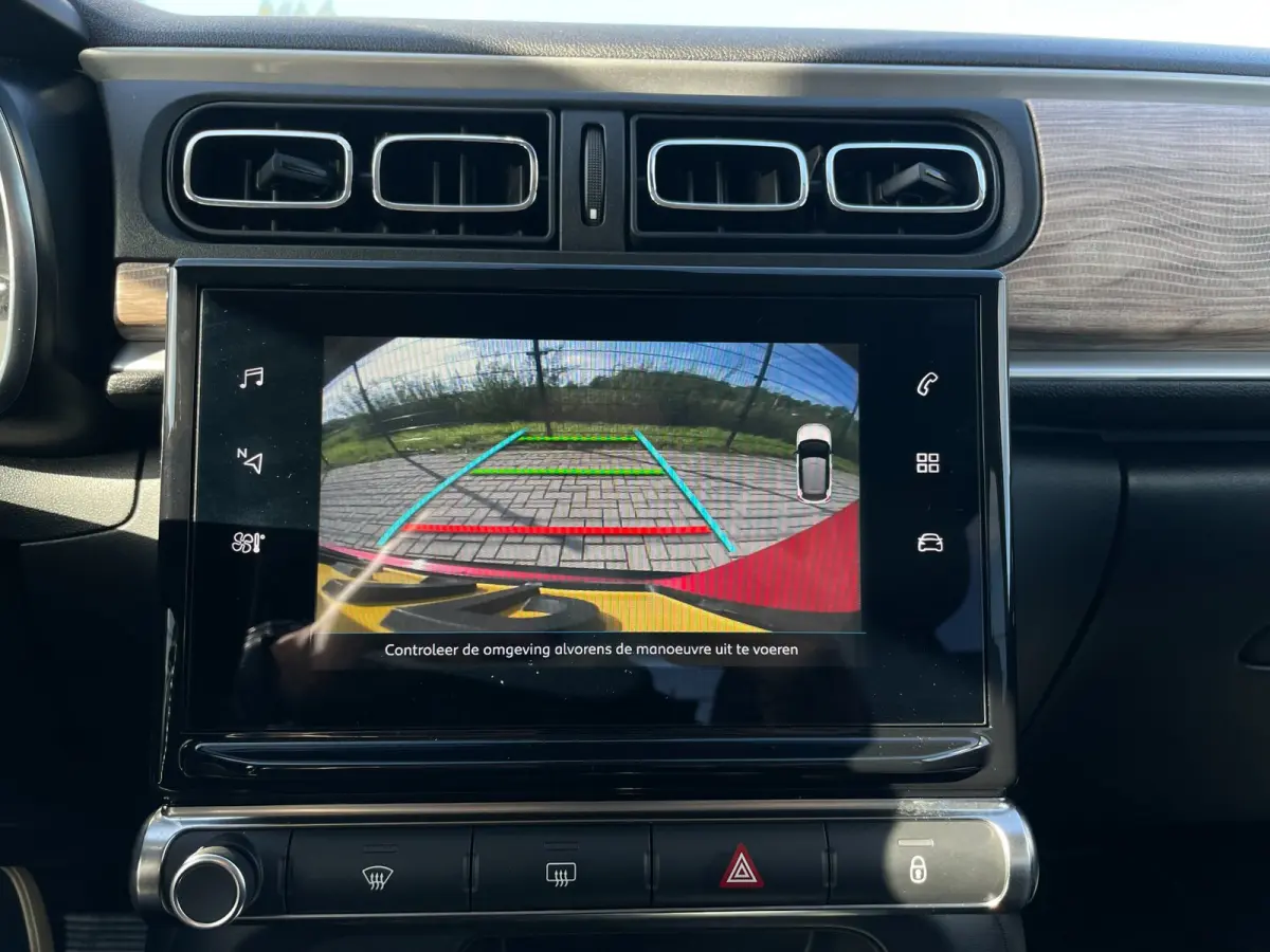 1.2 PureTech Shine | Camera | PDC | Carplay | Navi |