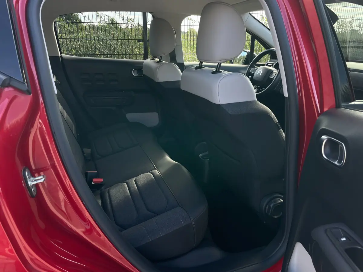 1.2 PureTech Shine | Camera | PDC | Carplay | Navi |