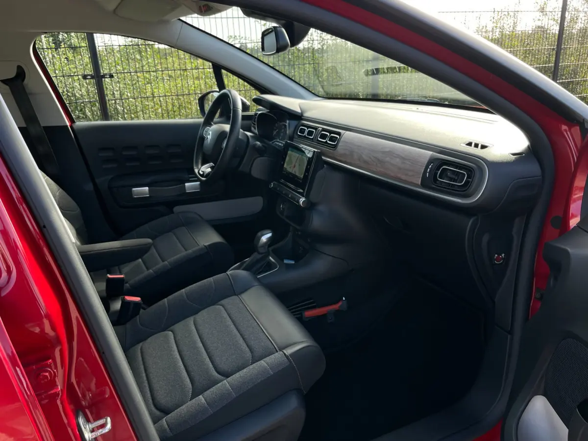 1.2 PureTech Shine | Camera | PDC | Carplay | Navi |