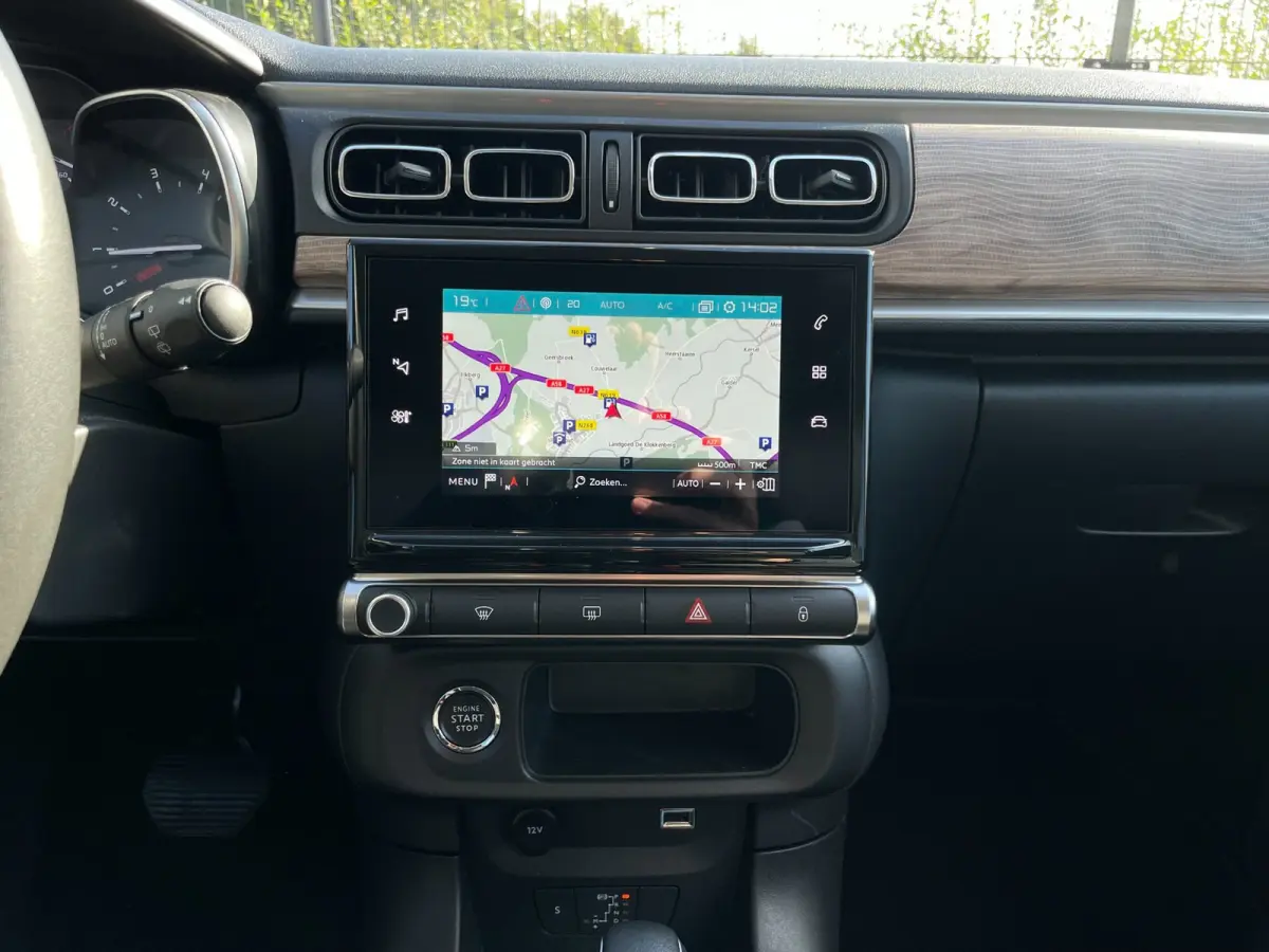 1.2 PureTech Shine | Camera | PDC | Carplay | Navi |