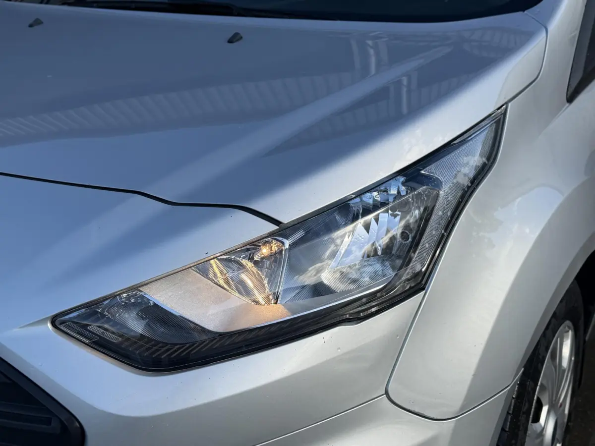 1.5 EcoBlue L2 Trend AIRCO / CRUISE CONTROLE / CARPLAY / STOELVERWARMING / LEES TEKST