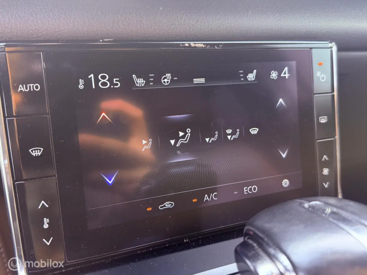 e-SkyActiv 145 | SOH 93% | ACCUGARANTIE | HUD | STOEL- & STUURVERWARMING | ADAPTIVE CRUISE | CAMERA | KEYLESS
