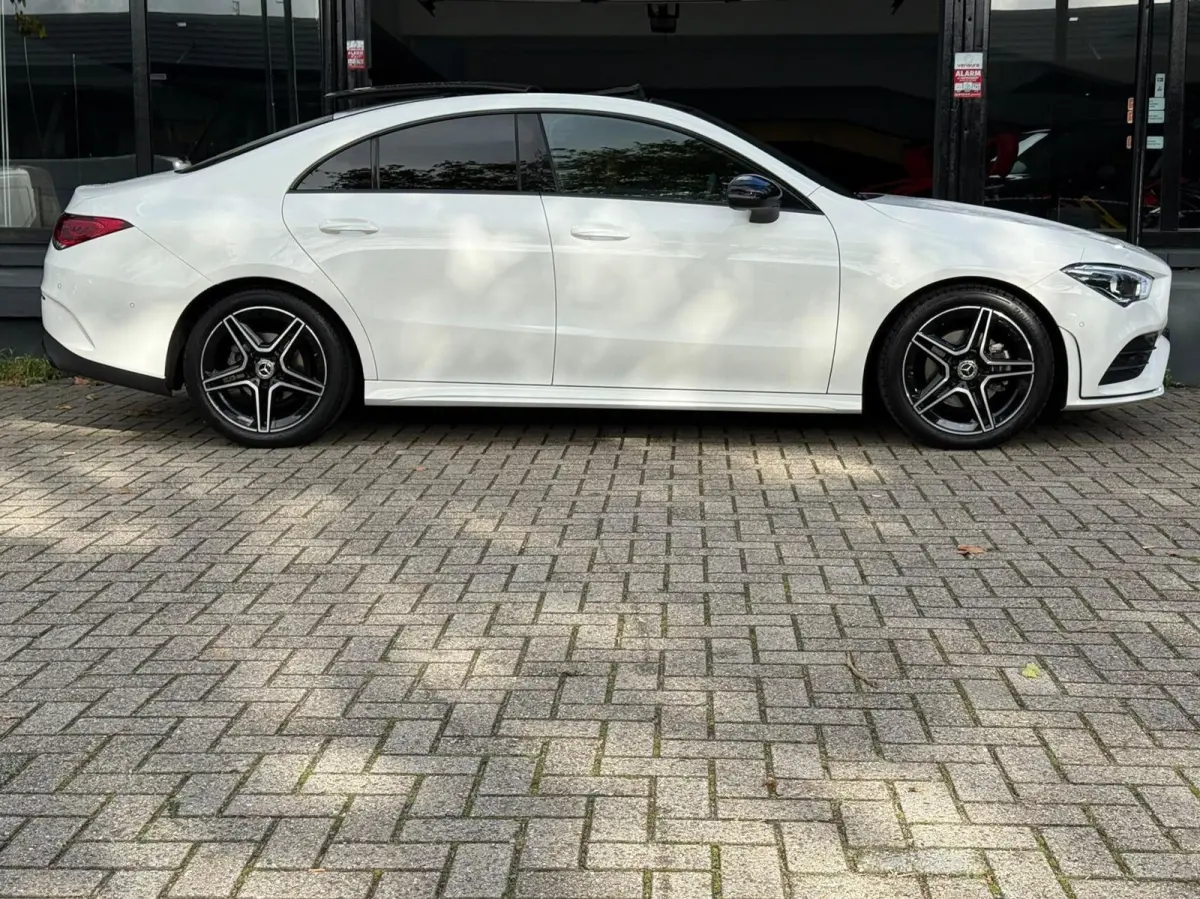 180 AMG Line Aut*Led*Pano*Ambient*