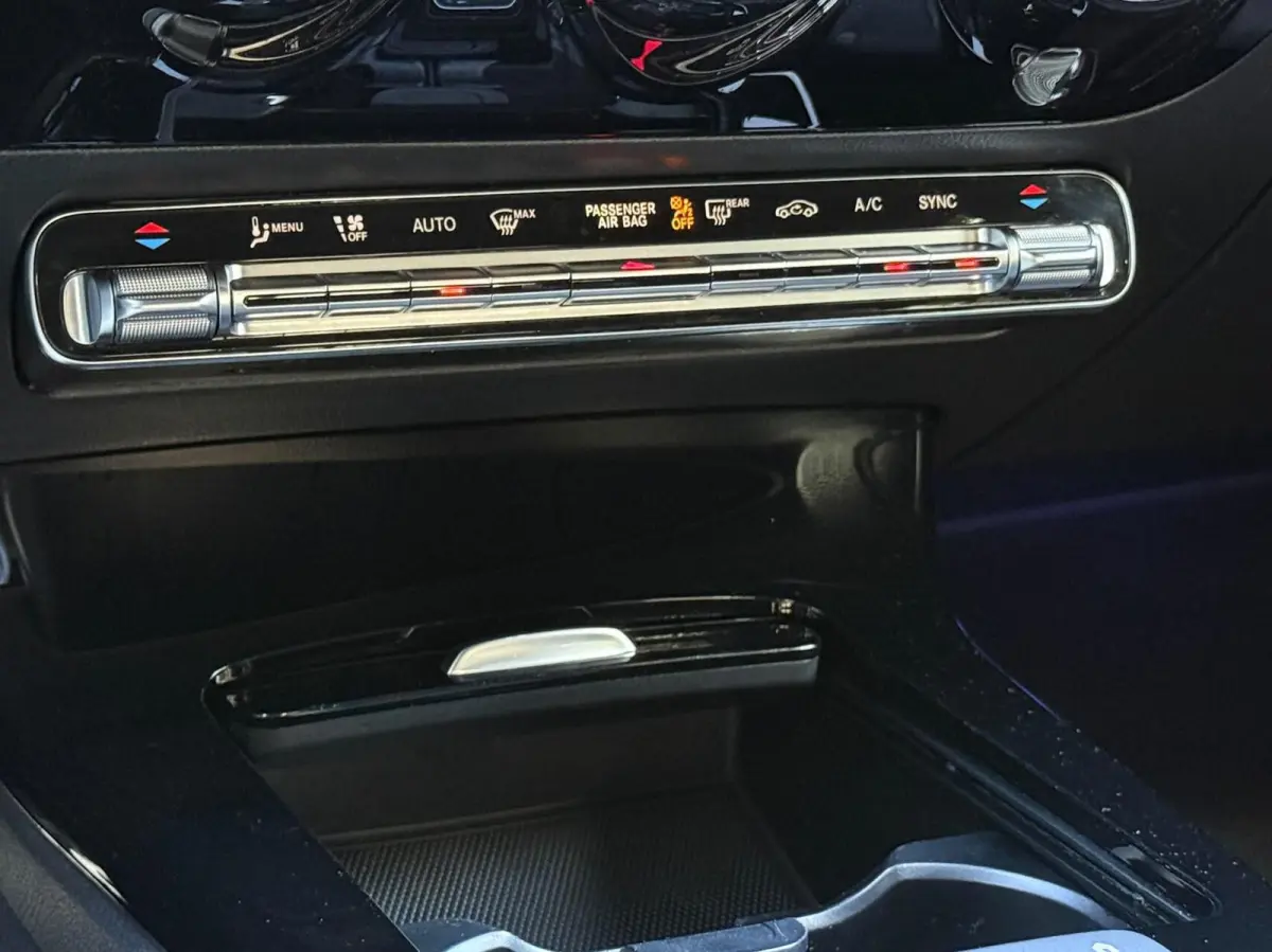180 AMG Line Aut*Led*Pano*Ambient*