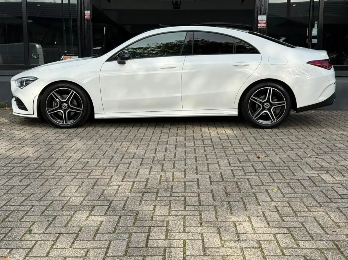 180 AMG Line Aut*Led*Pano*Ambient*