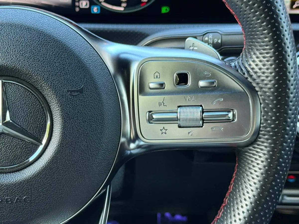 180 AMG Line Aut*Led*Pano*Ambient*