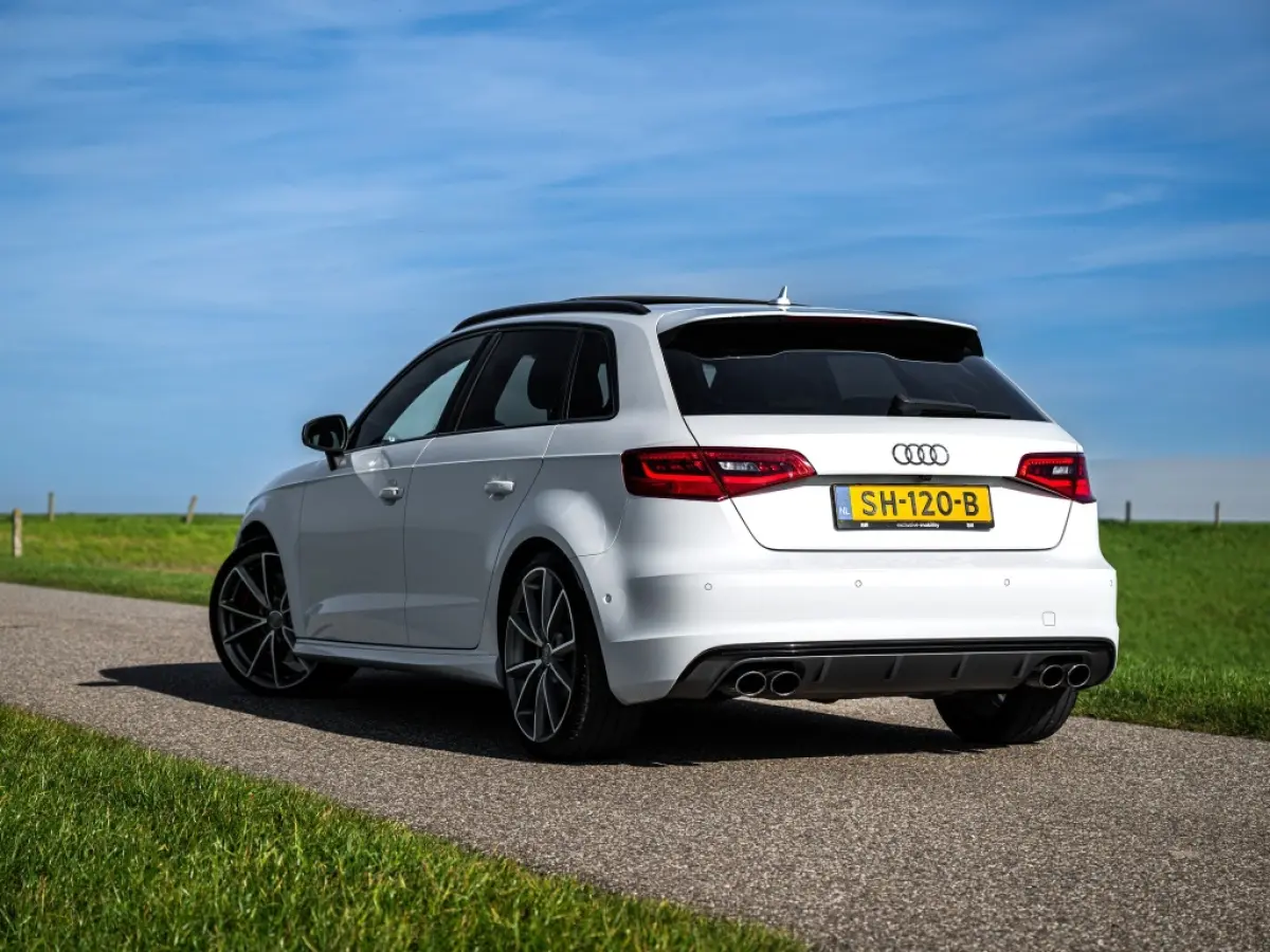 2.0 TFSI Pano B&O Camera etc.