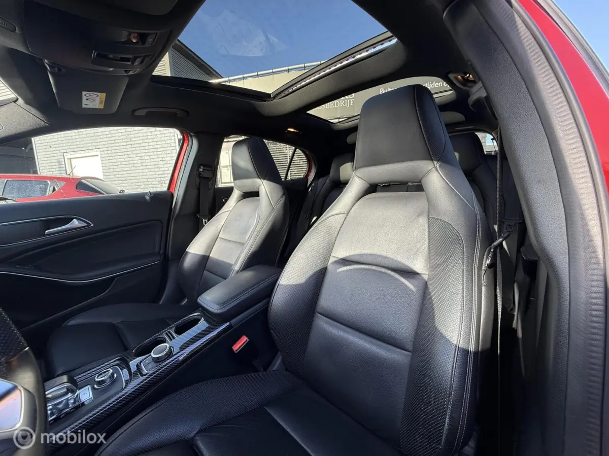 AMG 45 4MATIC, Night pakket, Camera, Pano, Performance Exhaust, Dealer onderhouden, apk 08-2027