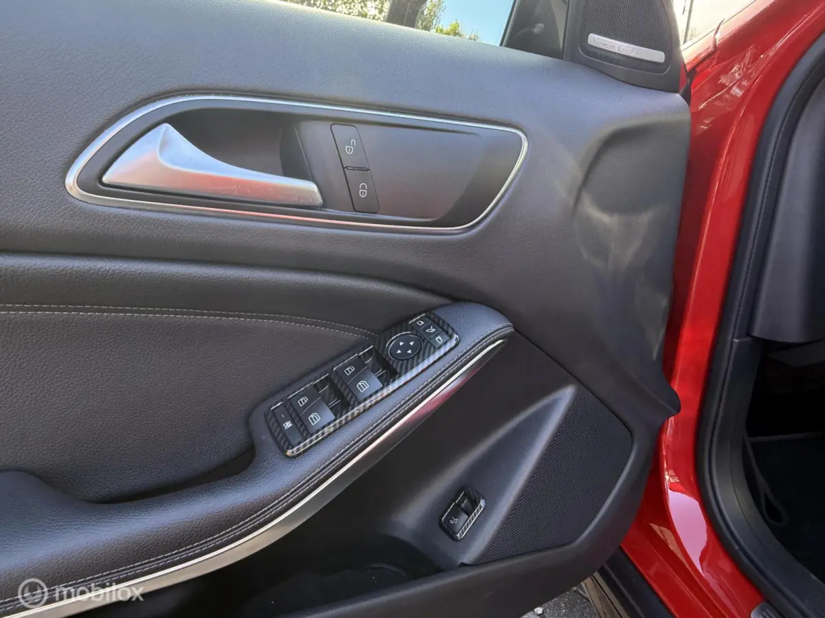 AMG 45 4MATIC, Night pakket, Camera, Pano, Performance Exhaust, Dealer onderhouden, apk 08-2027