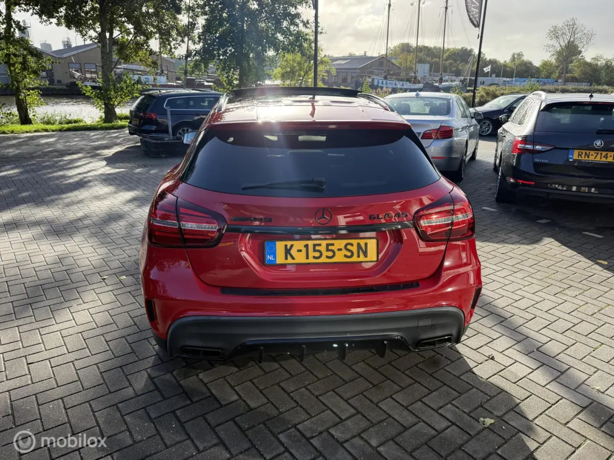 AMG 45 4MATIC, Night pakket, Camera, Pano, Performance Exhaust, Dealer onderhouden, apk 08-2027
