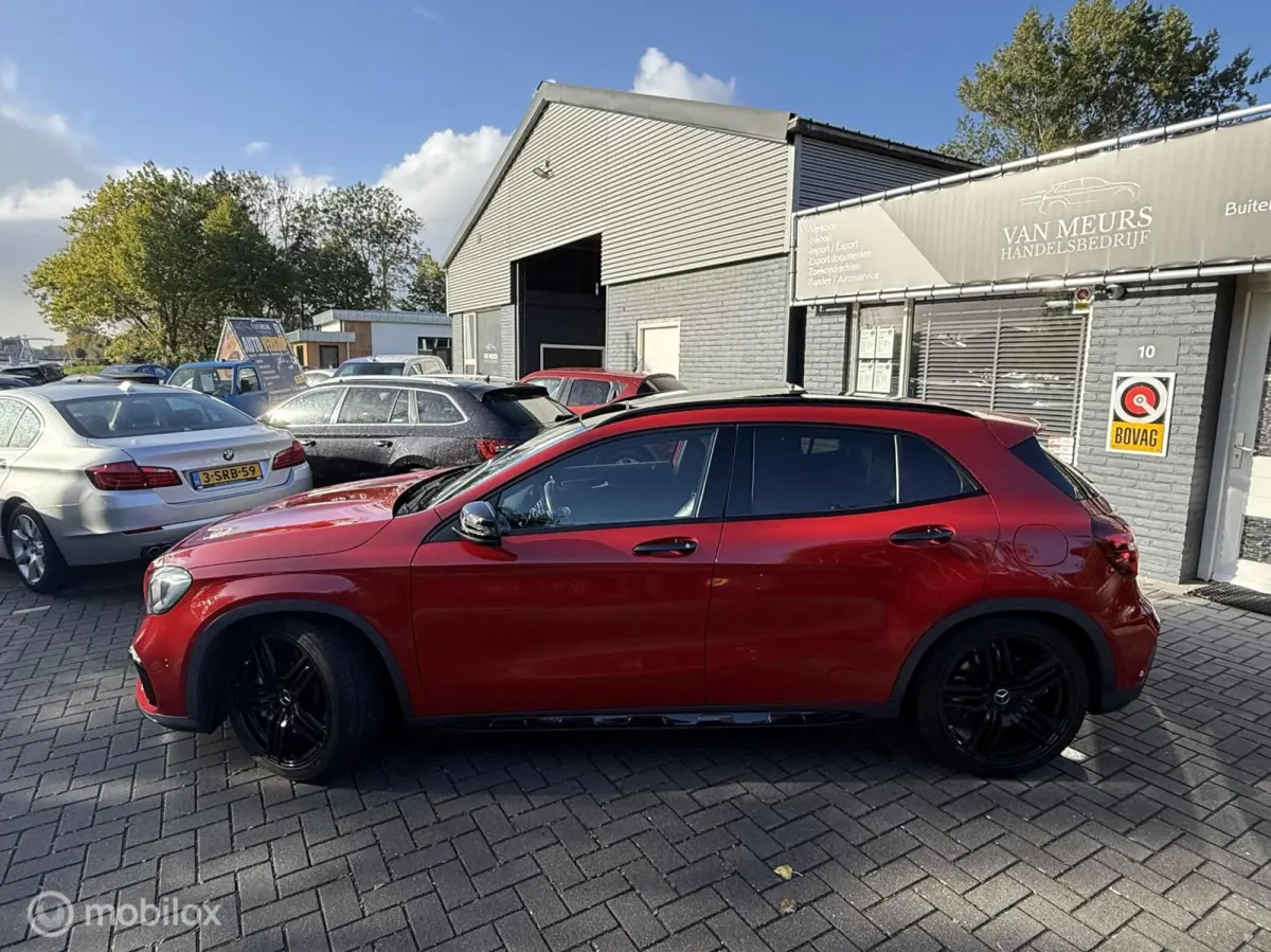 AMG 45 4MATIC, Night pakket, Camera, Pano, Performance Exhaust, Dealer onderhouden, apk 08-2027