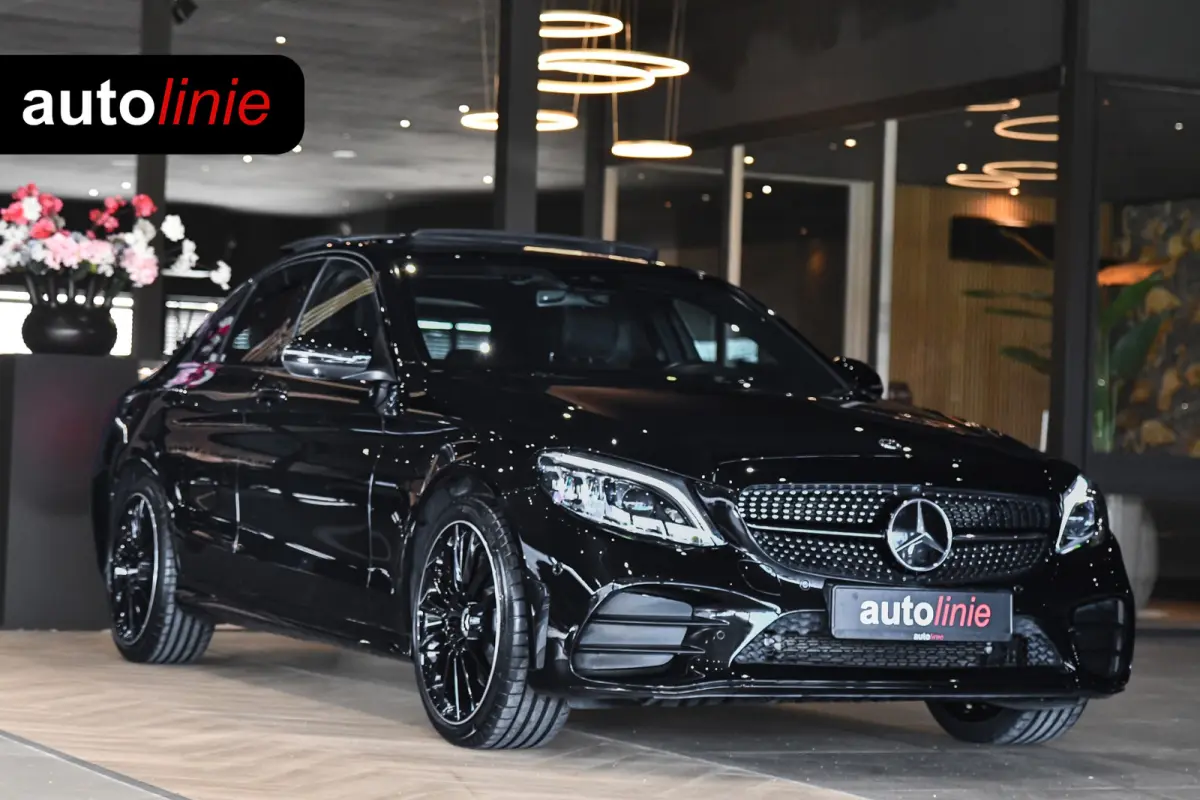 300 e AMG Night Edition, Pano, Luchtvering, Burmester, 360, Virtual, Multibeam, Keyless. CarPlay!