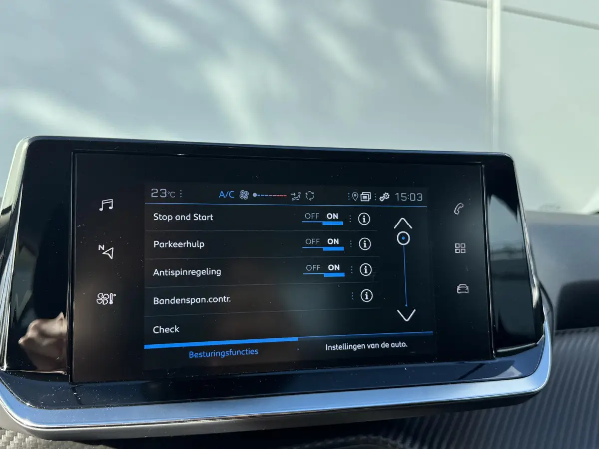 1.2 PureTech Active Pack | Cruise control | Parkeerhulp | Apple Carplay/Android Auto