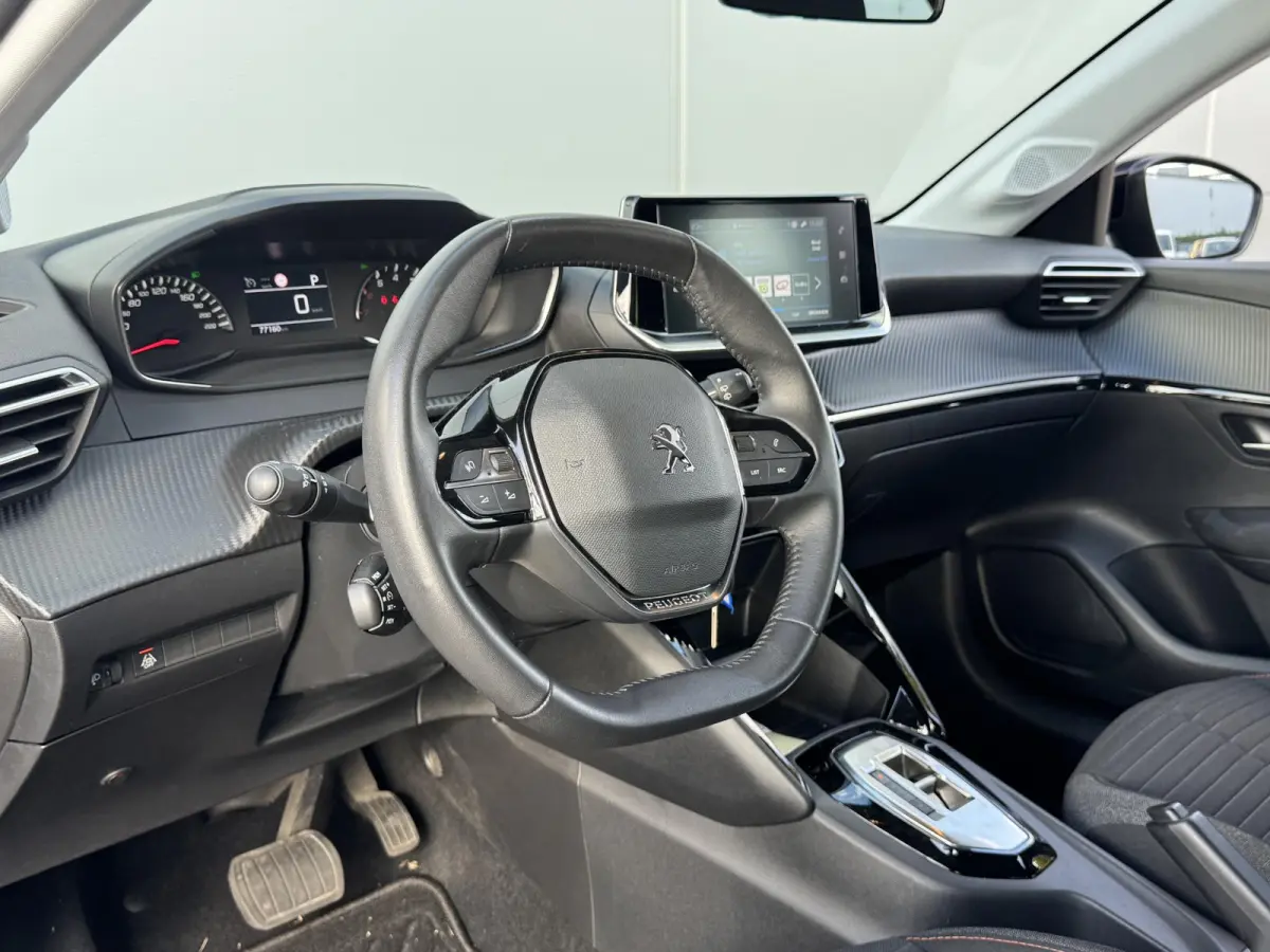 1.2 PureTech Active Pack | Cruise control | Parkeerhulp | Apple Carplay/Android Auto