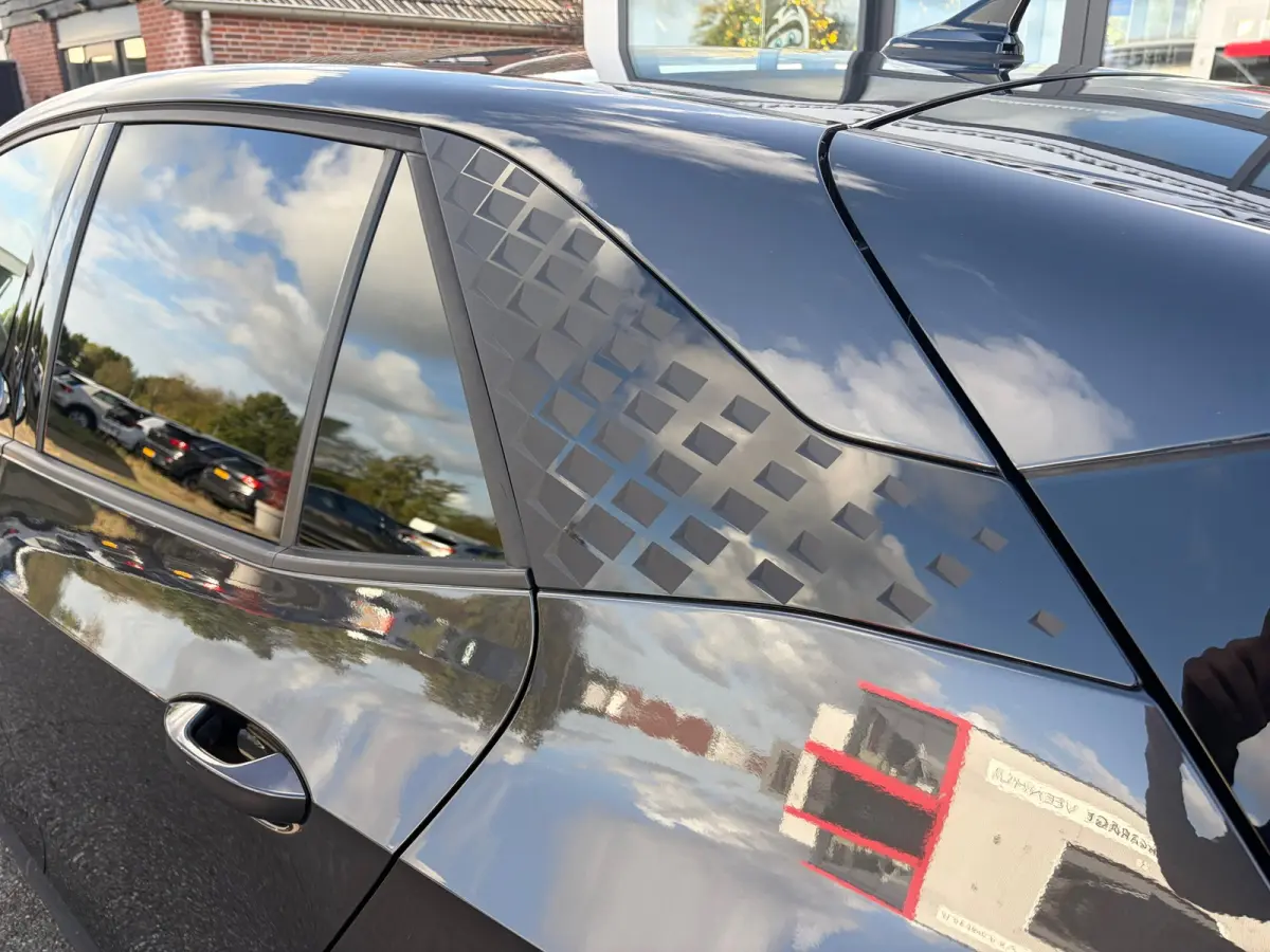 Performance 62 kWh |Rijklaar prijs|Camera|ACC|Stoel/stuur verw.|Carplay|