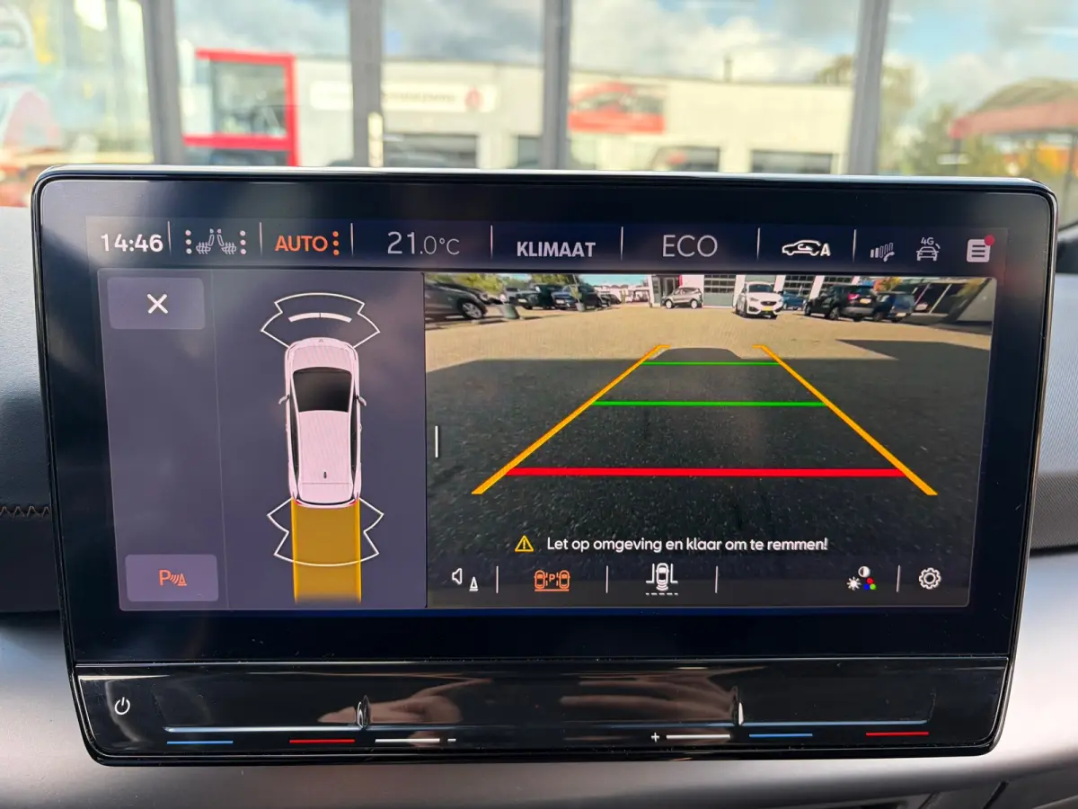 Performance 62 kWh |Rijklaar prijs|Camera|ACC|Stoel/stuur verw.|Carplay|