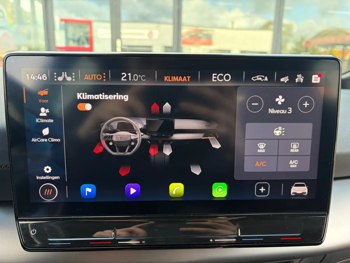 Performance 62 kWh |Rijklaar prijs|Camera|ACC|Stoel/stuur verw.|Carplay|