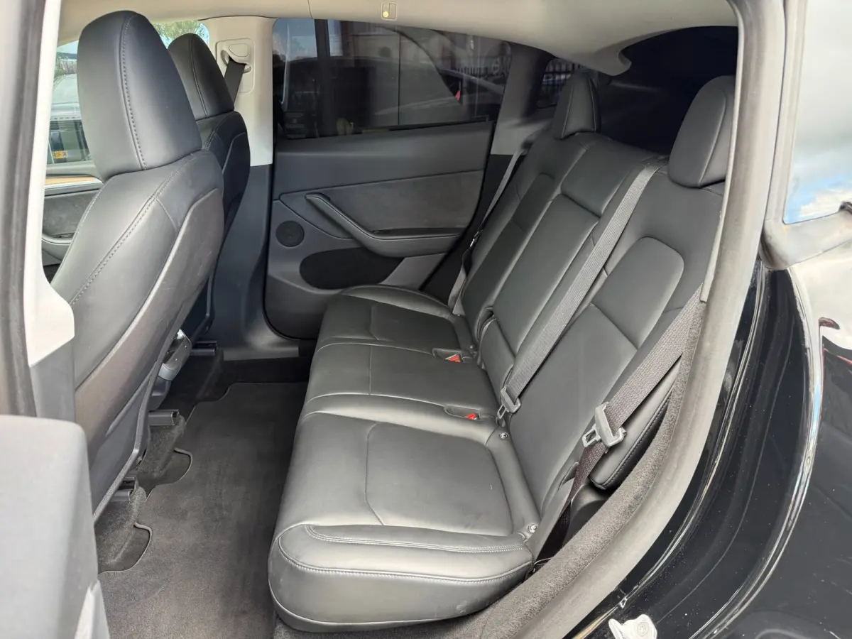 Performance AWD 75 kWh
