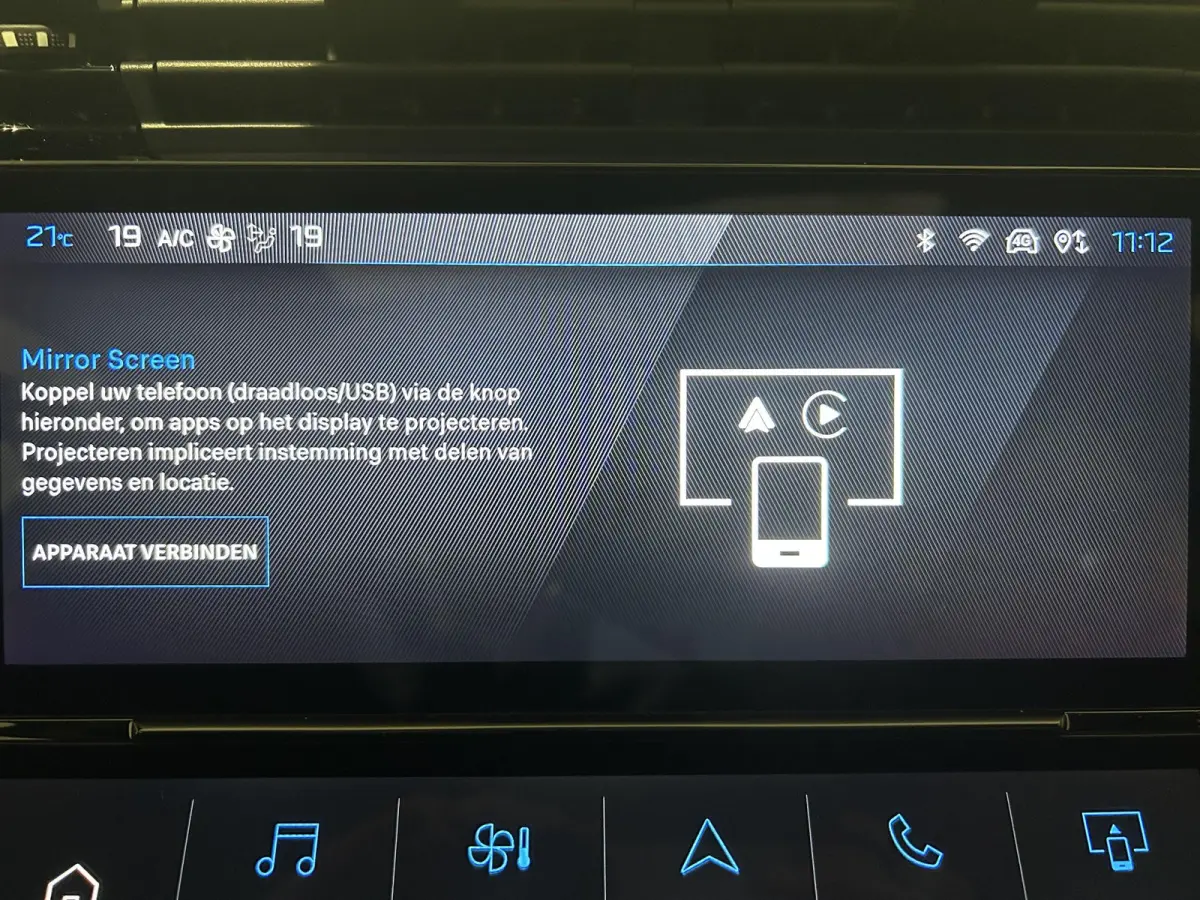 GT Avantage 58 kWh | PANORAMADAK | FOCAL HI-FI | ALCANTARA | STOEL- EN STUURVERWARMING |