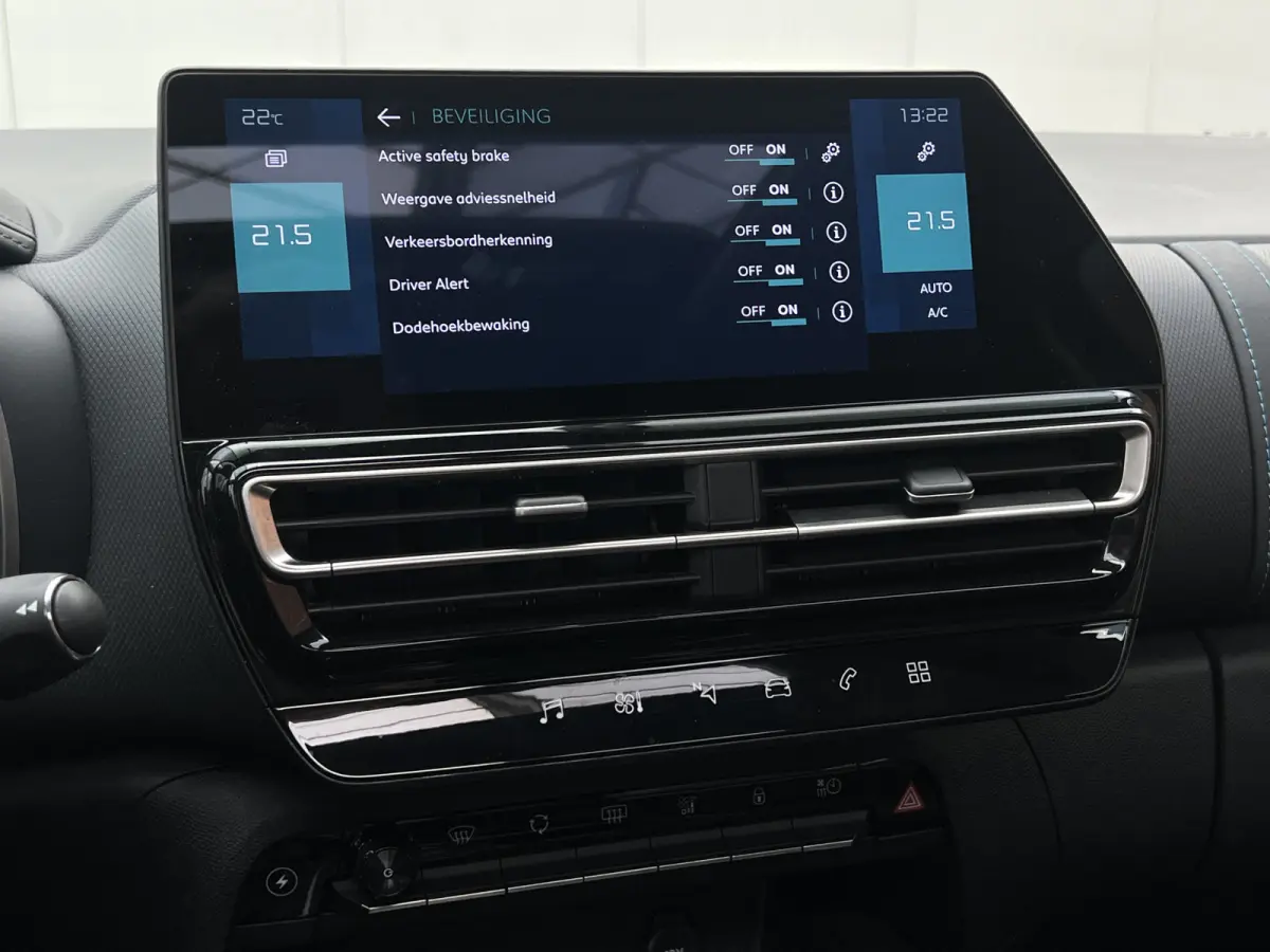 Plug-in Hybrid 225pk EAT8 Max | Automaat | Panoramadak | 19'' Art Black |