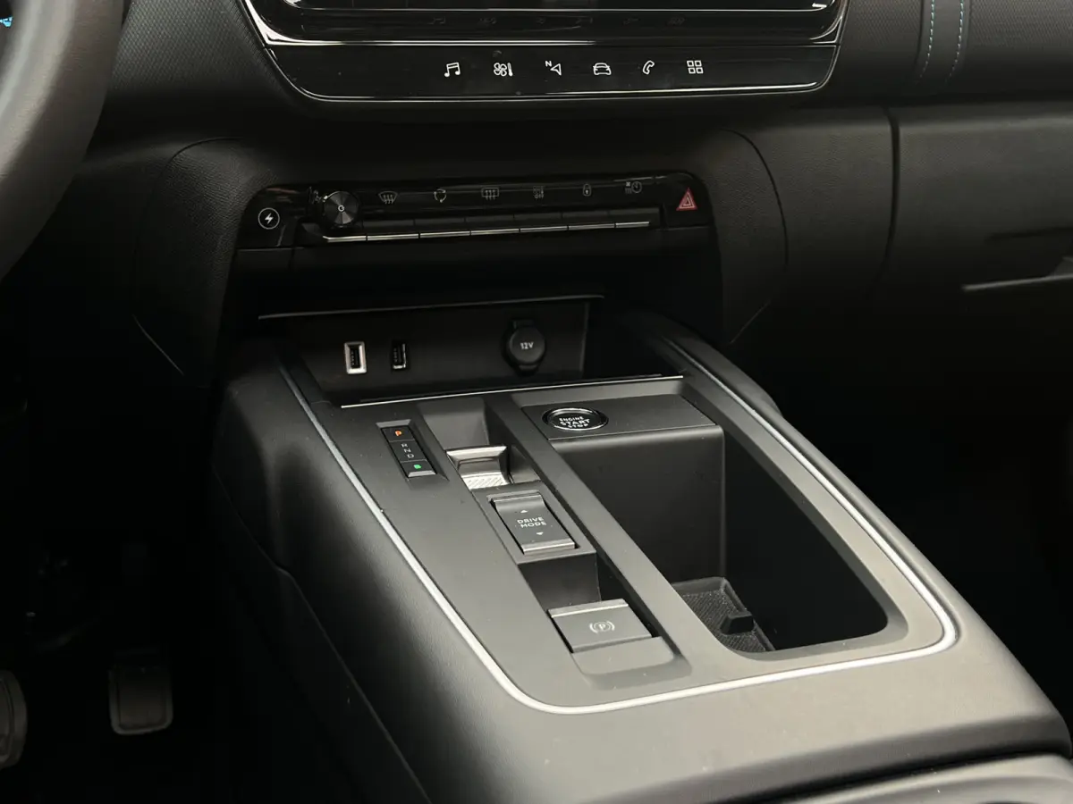 Plug-in Hybrid 225pk EAT8 Max | Automaat | Panoramadak | 19'' Art Black |