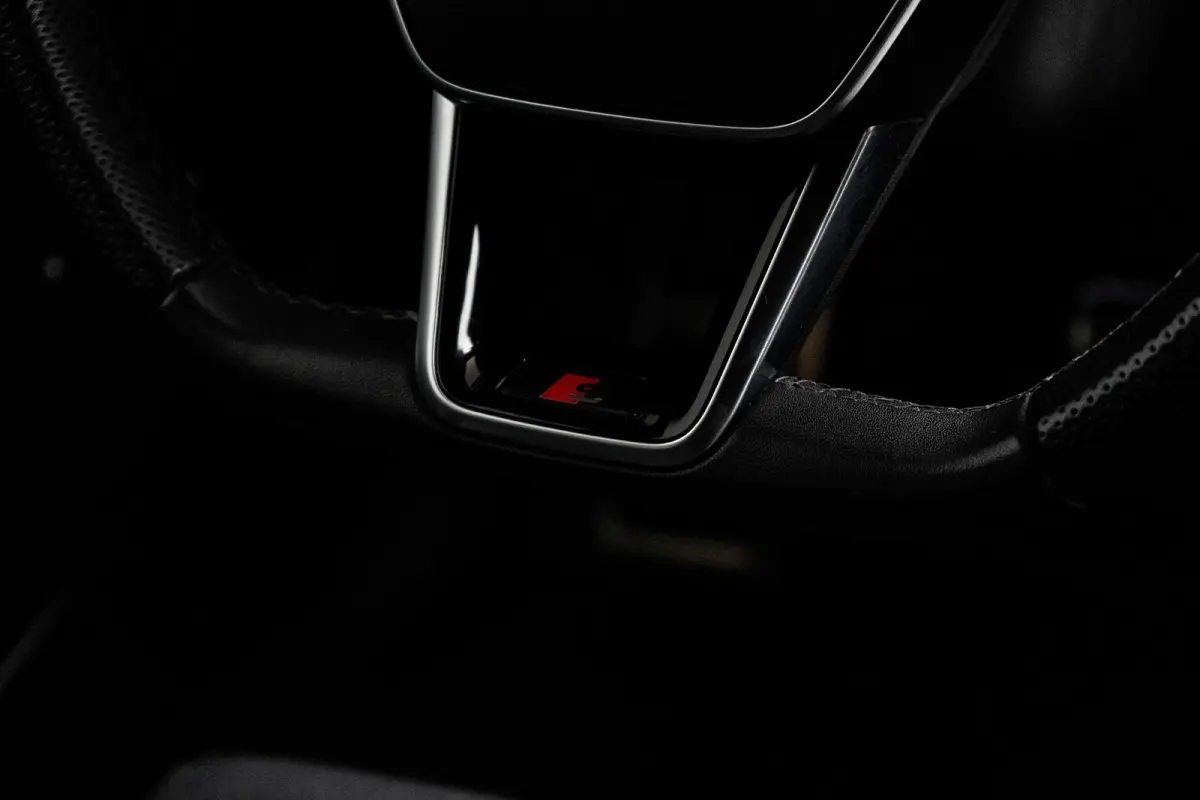 55 quattro S Edition 115 kWh 408PK | 360 Camera | B&O | Matrix LED Koplampen | Elek. Stoelen incl. geheugen