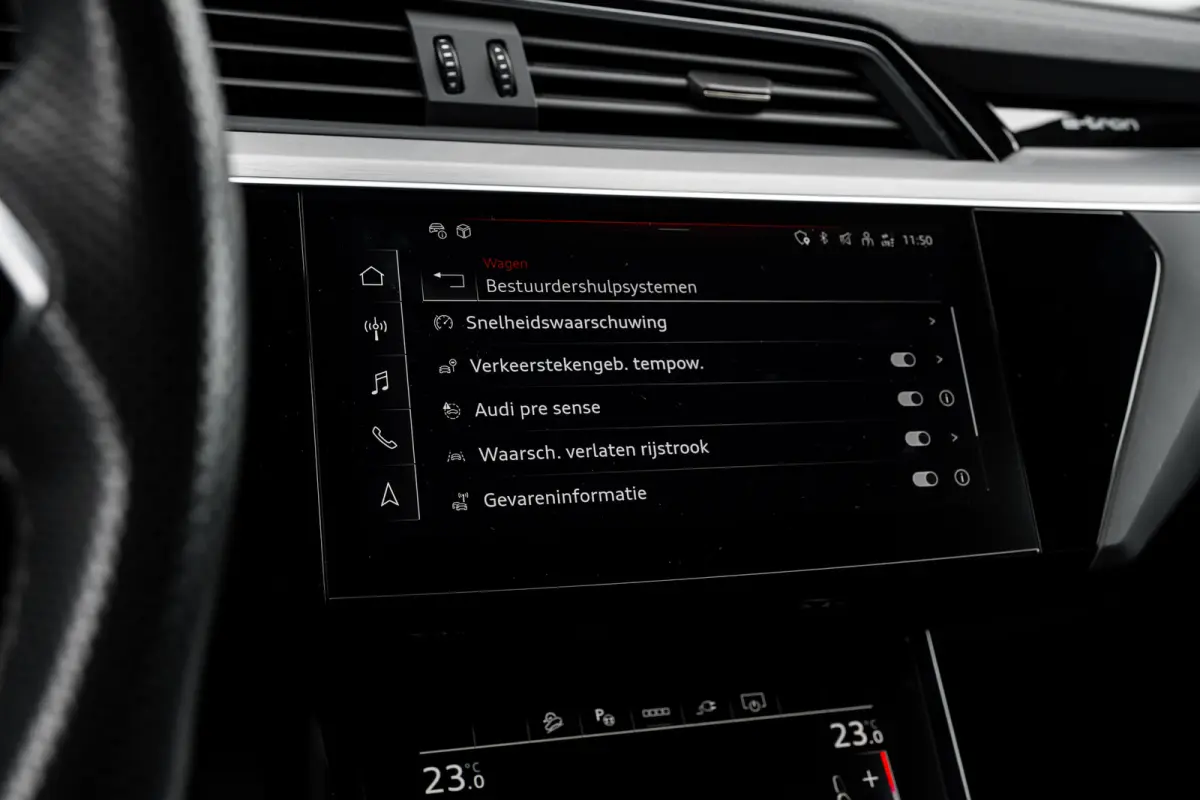 55 quattro S Edition 115 kWh 408PK | 360 Camera | B&O | Matrix LED Koplampen | Elek. Stoelen incl. geheugen