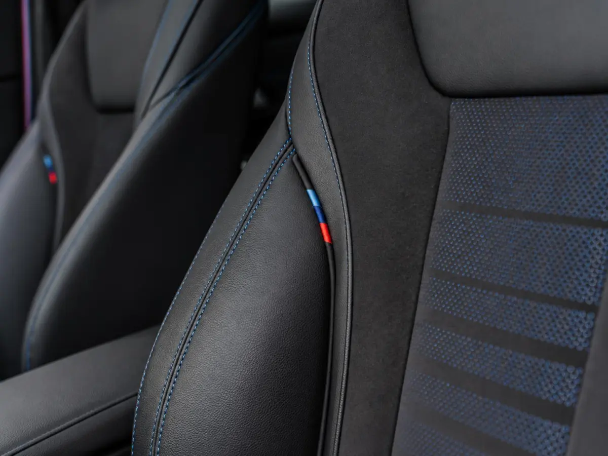 330e xDrive - M-Sport Pro l Pano l ACC l Laser l Carbon l 19''