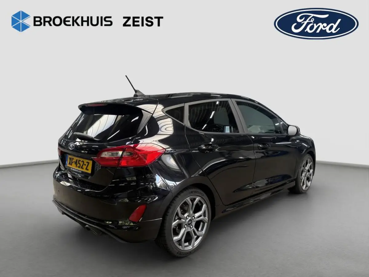 1.0 EcoBoost ST-Line | Apple carplay / Andriod auto | Privacy-glass | 17 INCH | DAB-audio