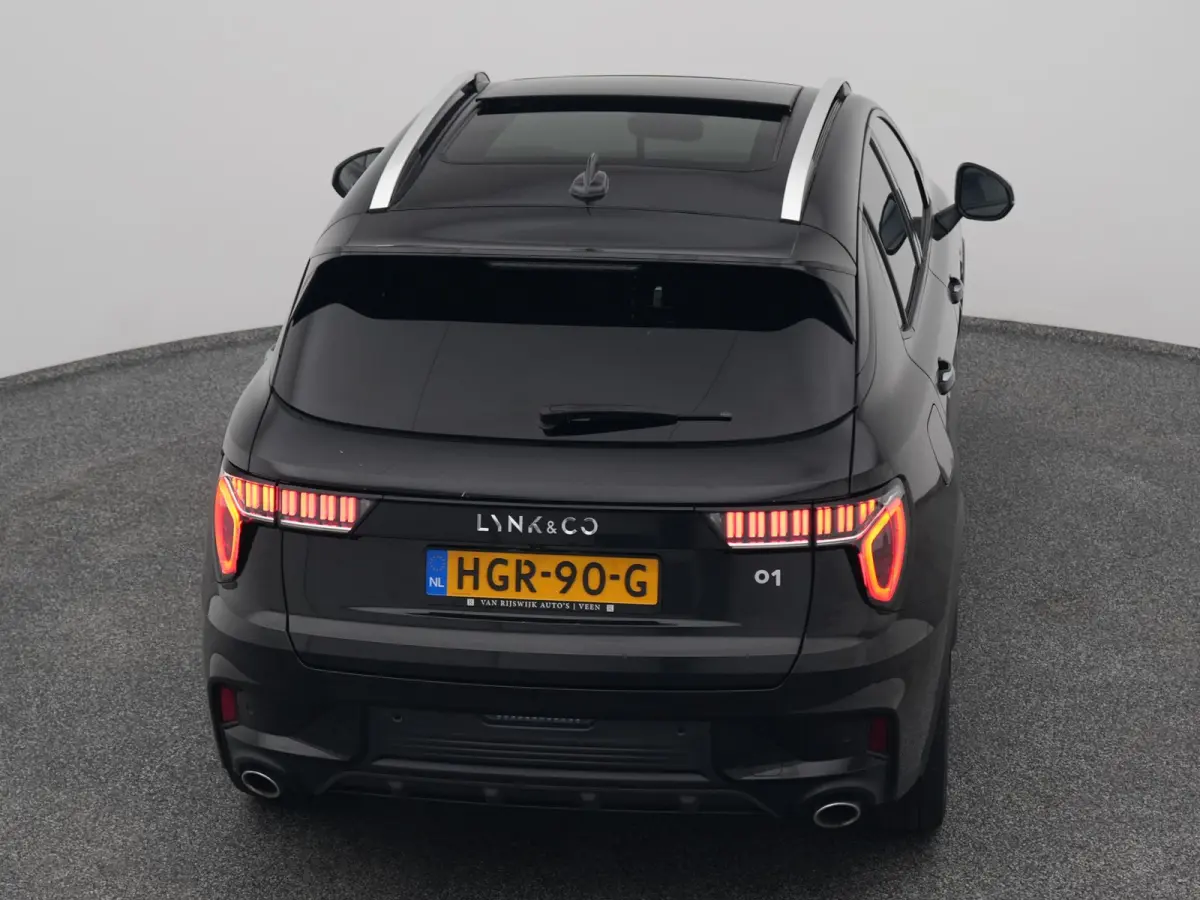1.5 Plug-in Hybrid | 360° | BLACK | ZWARTE HEMEL | STUURVERWARMING | NLD AUTO