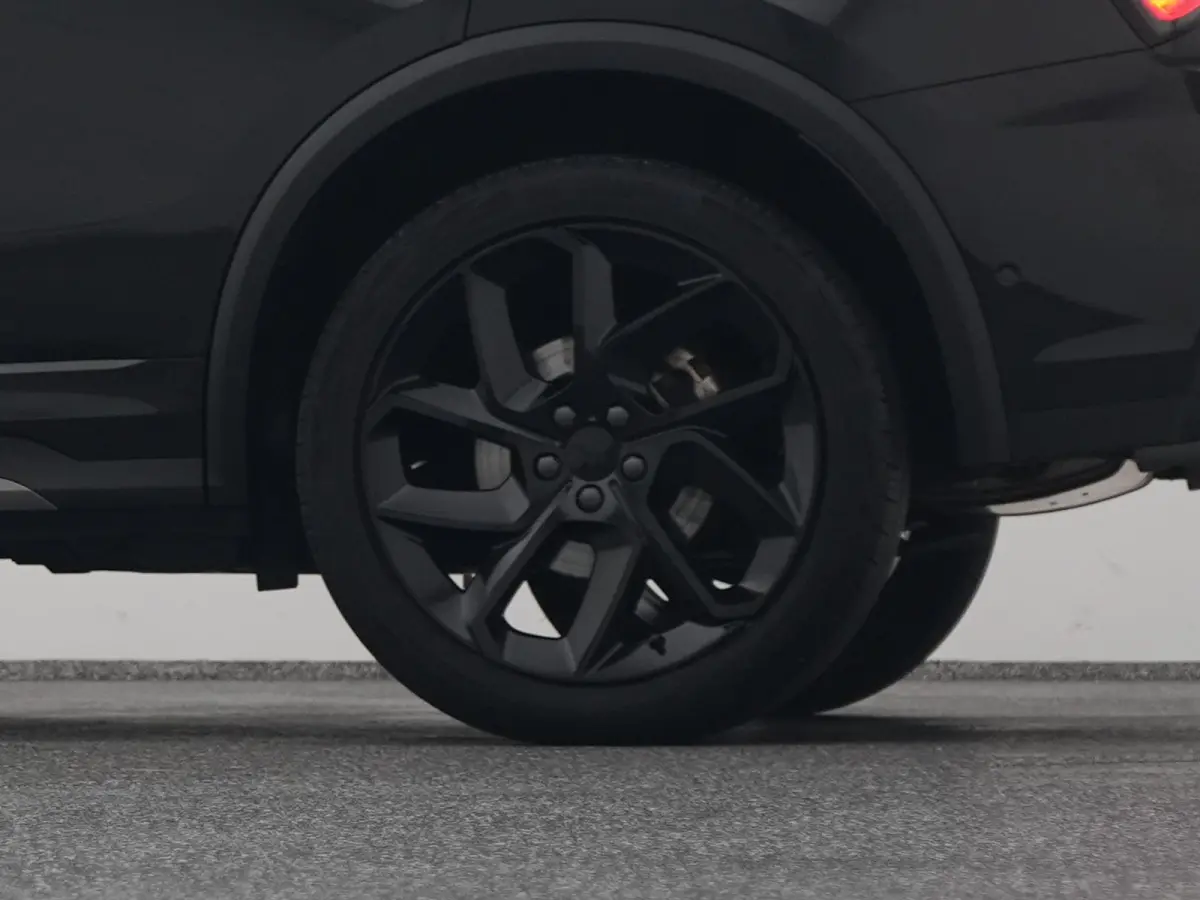 1.5 Plug-in Hybrid | 360° | BLACK | ZWARTE HEMEL | STUURVERWARMING | NLD AUTO
