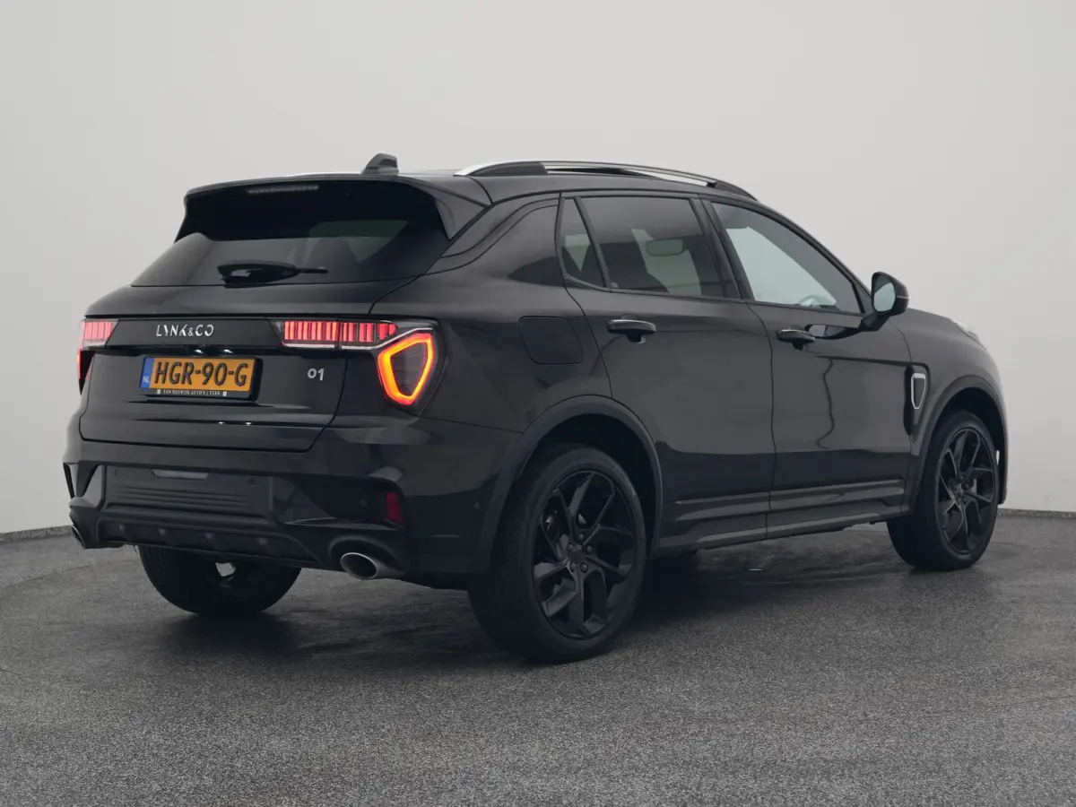 1.5 Plug-in Hybrid | 360° | BLACK | ZWARTE HEMEL | STUURVERWARMING | NLD AUTO