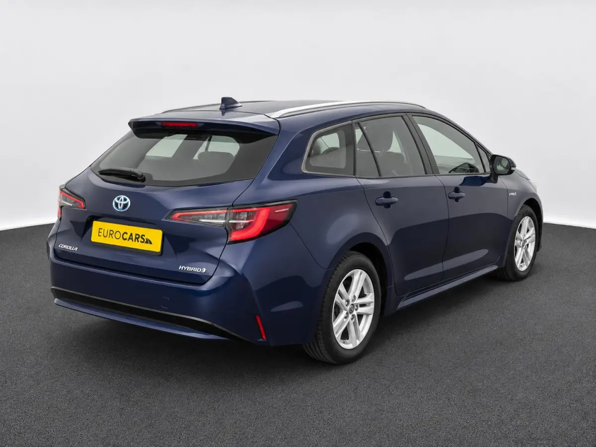 1.8 Hybrid Dynamic Navigatie Apple CarPlay Android Auto Camera Parkeerhulp Adaptive Cruise Control Stuurverwarming Climate Control Lichmetalen velgen
