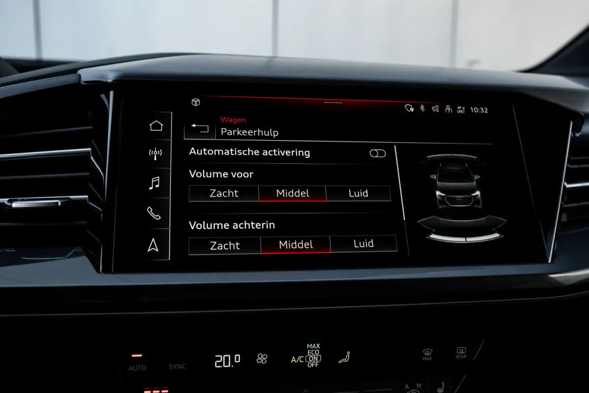 S edition Competition | Achterklep, automatisch bedienbaar | Achteruitrijcamera | Adaptive cruise control