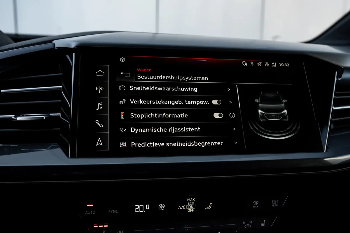 S edition Competition | Achterklep, automatisch bedienbaar | Achteruitrijcamera | Adaptive cruise control