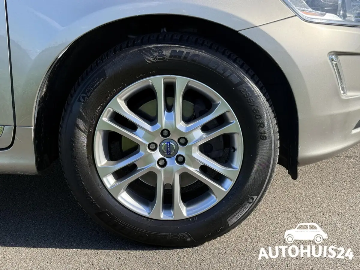 2.0 T5 FWD Summum ACC|PANODAK|KEYLESS|NL-AUTO|TREKHAAK